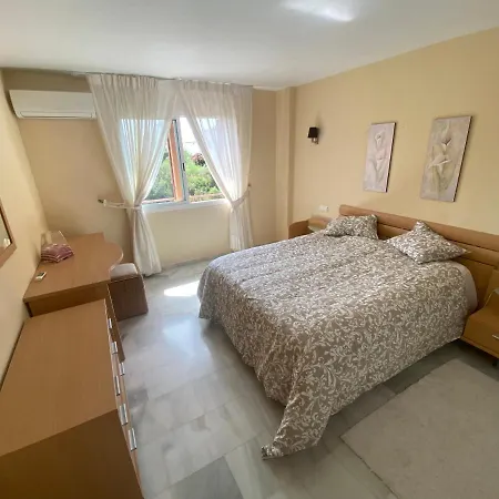 Apartamento Con Gran Terraza And View Apartment Marbella